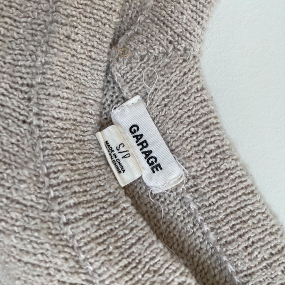 Long sleeve knit sweater - Picture 2 of 2